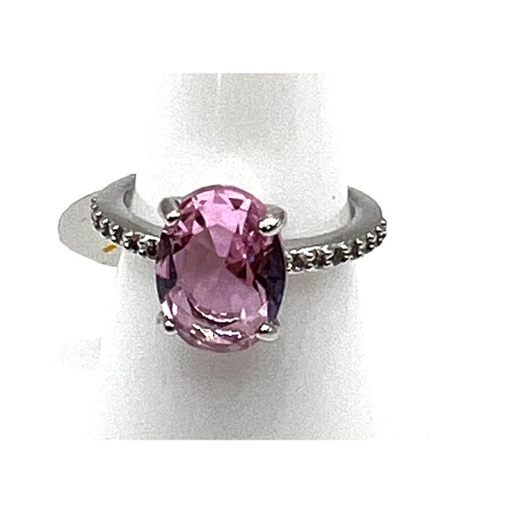 Ring Bomb Party Ring, NWOT, size 7, pink stone silver color band - Picture 1 of 7